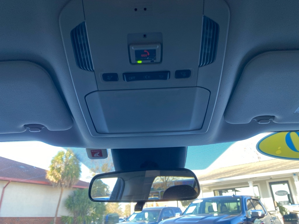 Toyota Highlander LE 2020