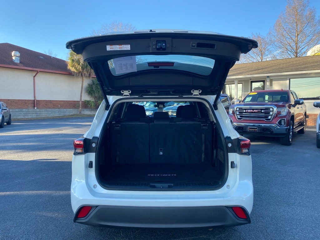 Toyota Highlander LE 2020