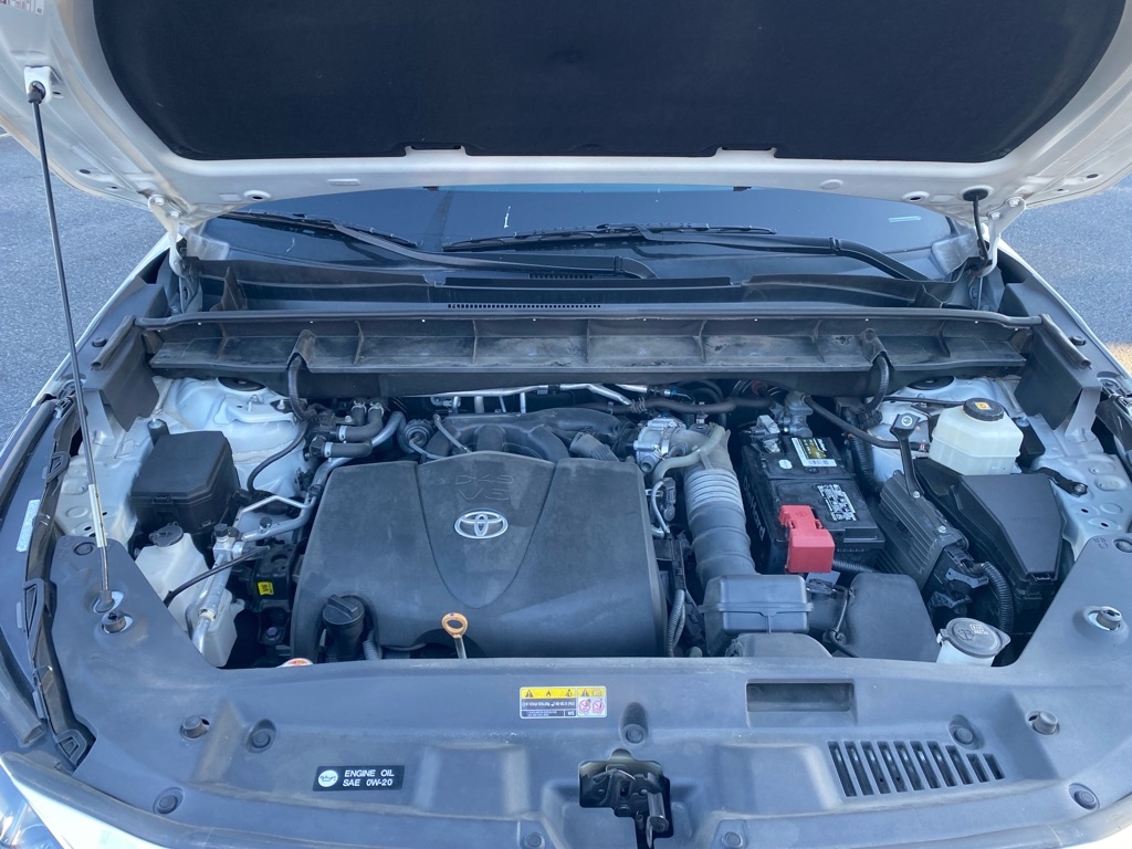 Toyota Highlander LE 2020