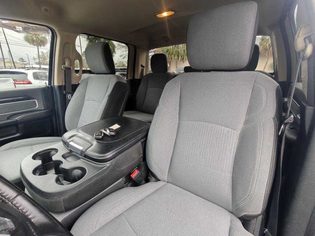 RAM 2500 Big Horn Crew Cab 4WD 2019