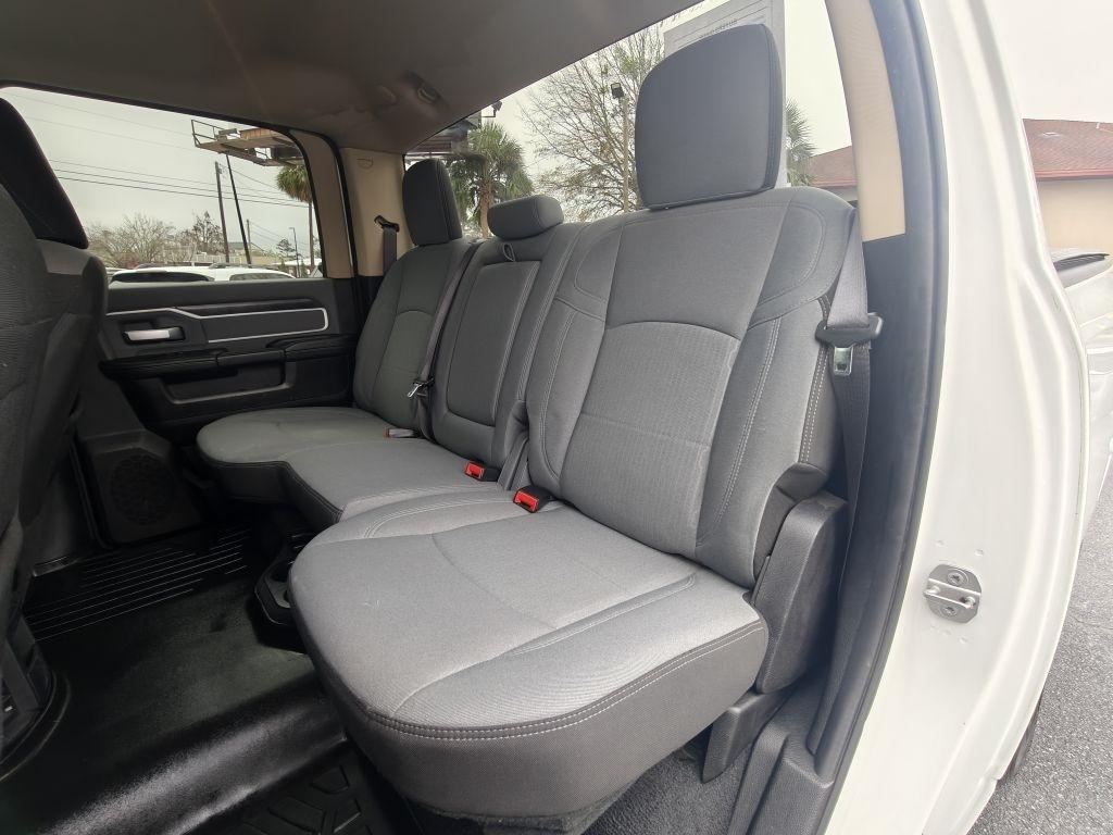 RAM 2500 Big Horn Crew Cab 4WD 2019