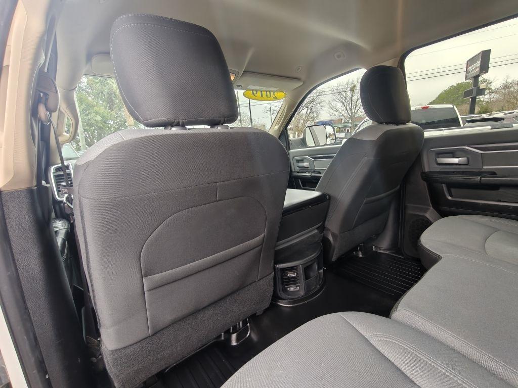 RAM 2500 Big Horn Crew Cab 4WD 2019