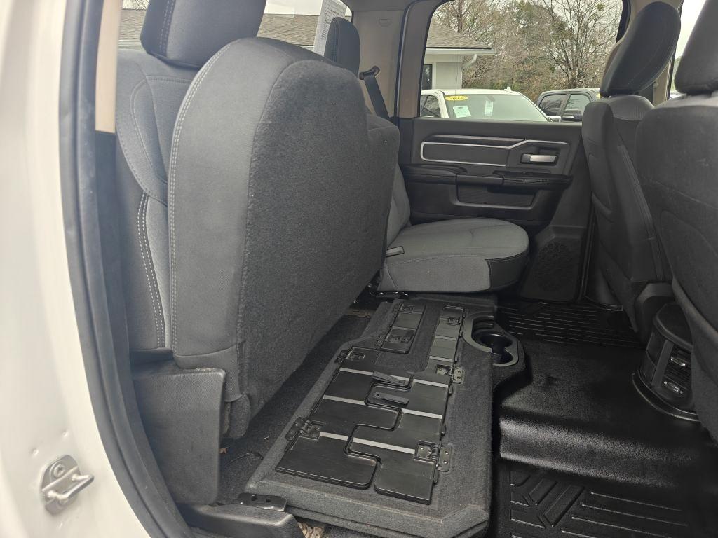 RAM 2500 Big Horn Crew Cab 4WD 2019