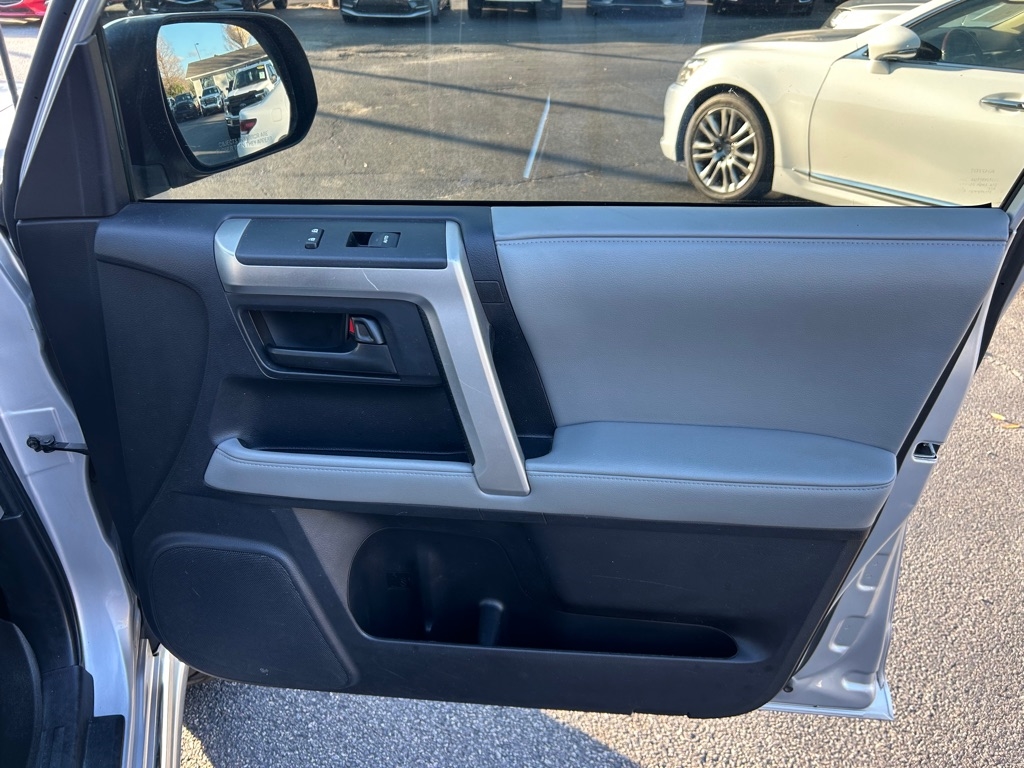 Toyota 4Runner  2010