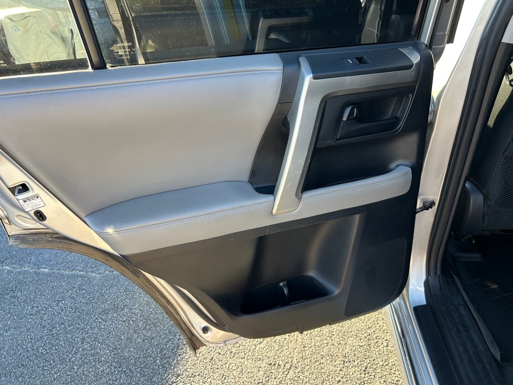 Toyota 4Runner  2010