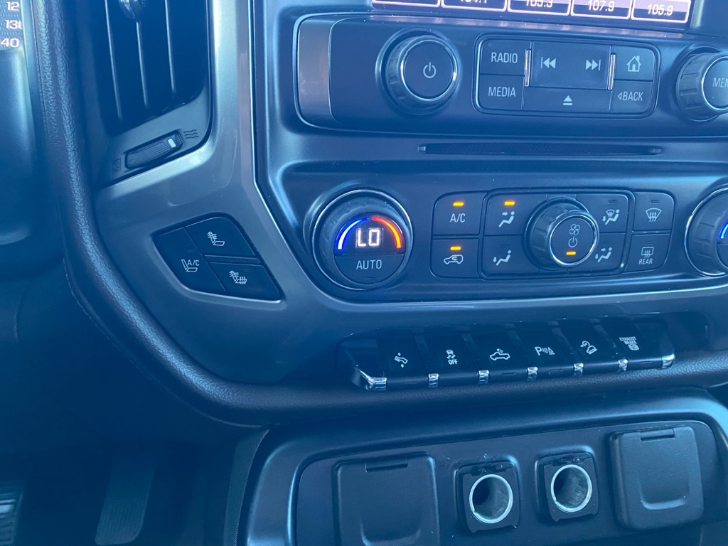 Chevrolet Silverado 2500HD LTZ Crew Cab 4WD 2015