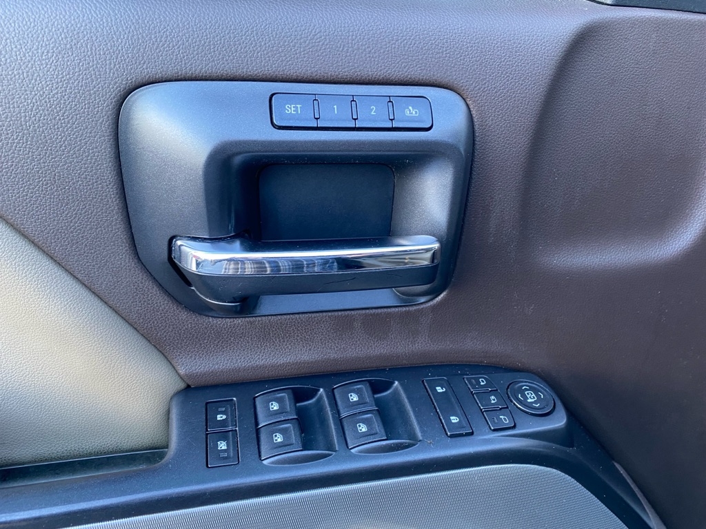 Chevrolet Silverado 2500HD LTZ Crew Cab 4WD 2015