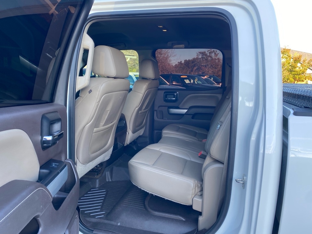 Chevrolet Silverado 2500HD LTZ Crew Cab 4WD 2015