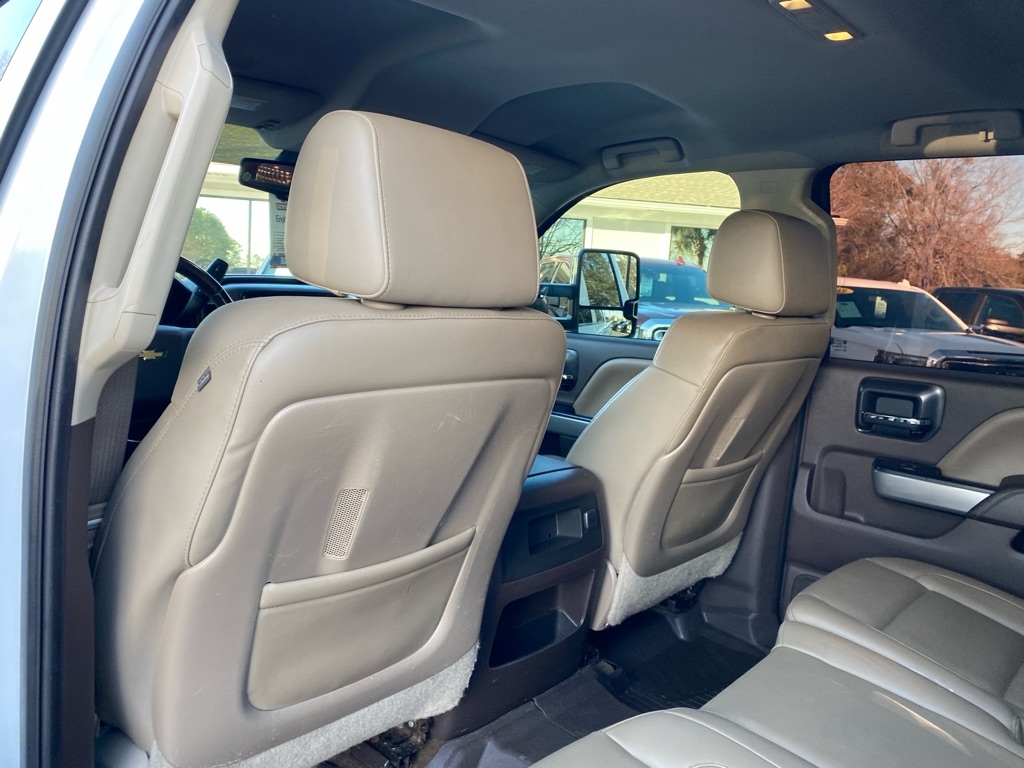 Chevrolet Silverado 2500HD LTZ Crew Cab 4WD 2015