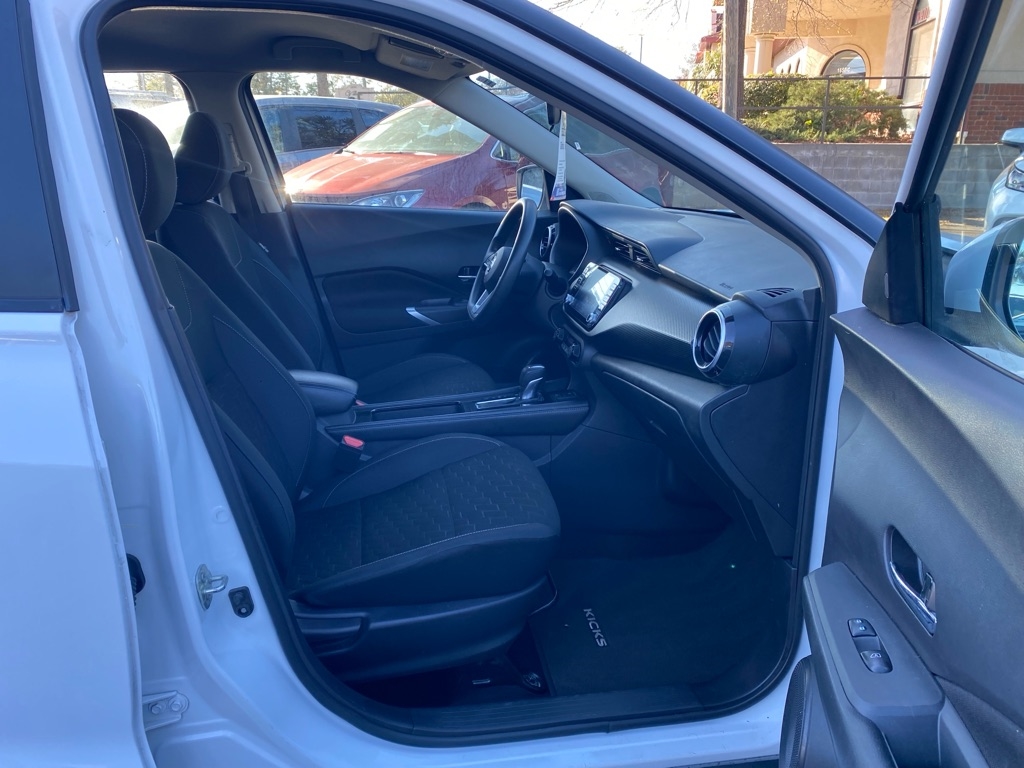 Nissan Kicks SV 2021