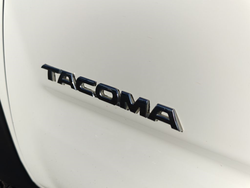 Toyota Tacoma  2013
