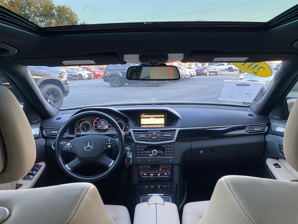 Mercedes-Benz E-Class  2011