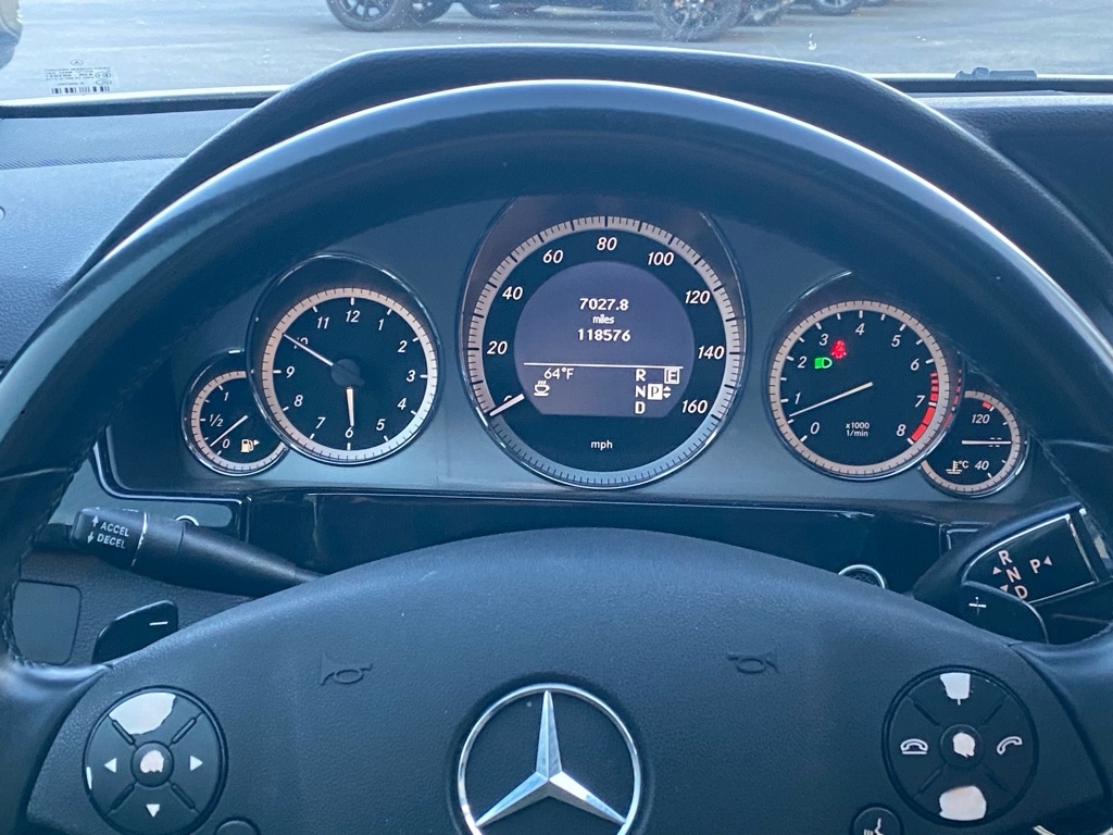 Mercedes-Benz E-Class  2011