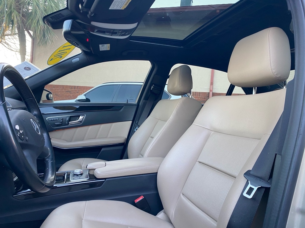 Mercedes-Benz E-Class  2011