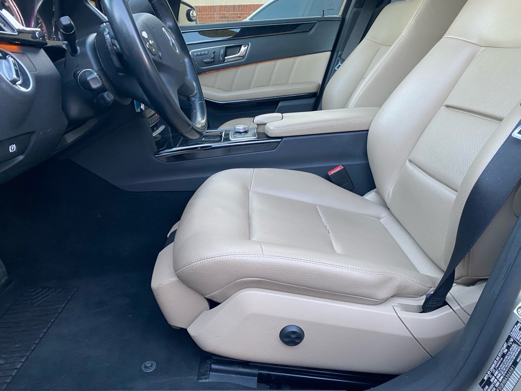 Mercedes-Benz E-Class  2011