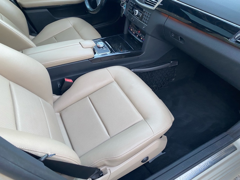 Mercedes-Benz E-Class  2011