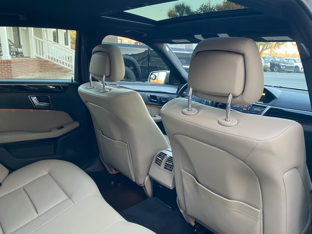 Mercedes-Benz E-Class  2011