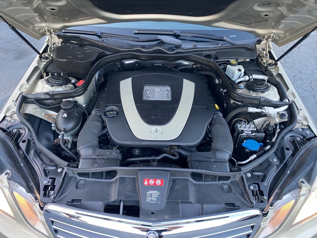 Mercedes-Benz E-Class  2011