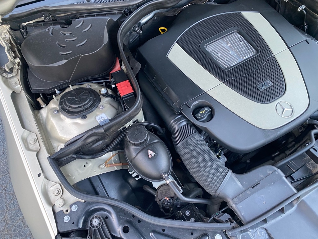 Mercedes-Benz E-Class  2011