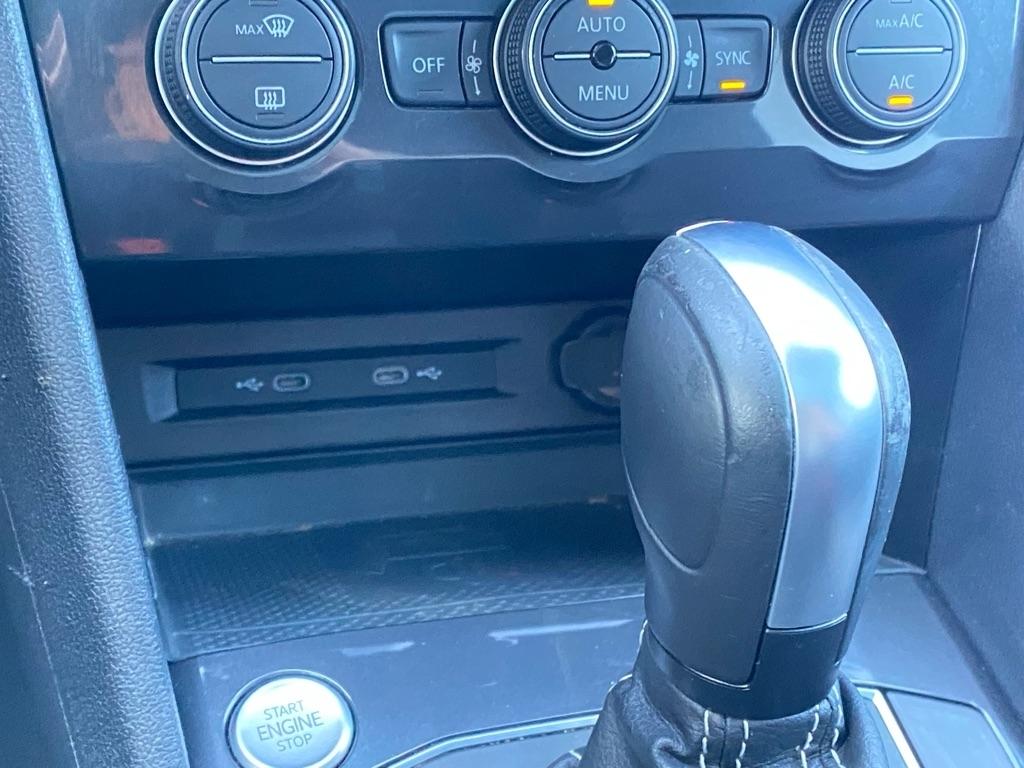 Volkswagen Tiguan SE R-Line Black 2021