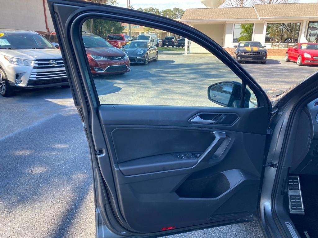 Volkswagen Tiguan SE R-Line Black 2021