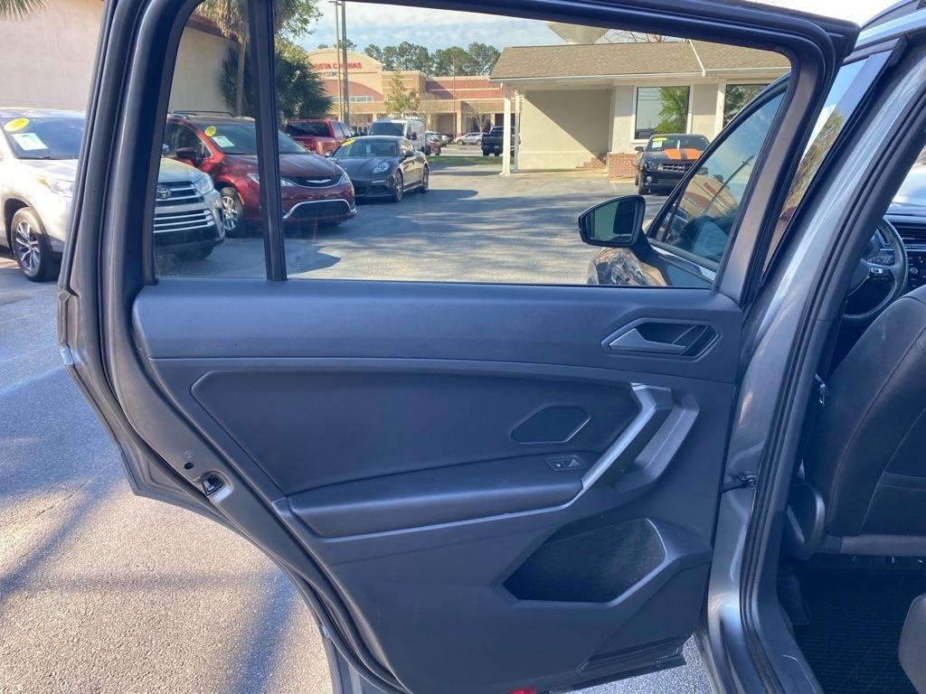 Volkswagen Tiguan SE R-Line Black 2021