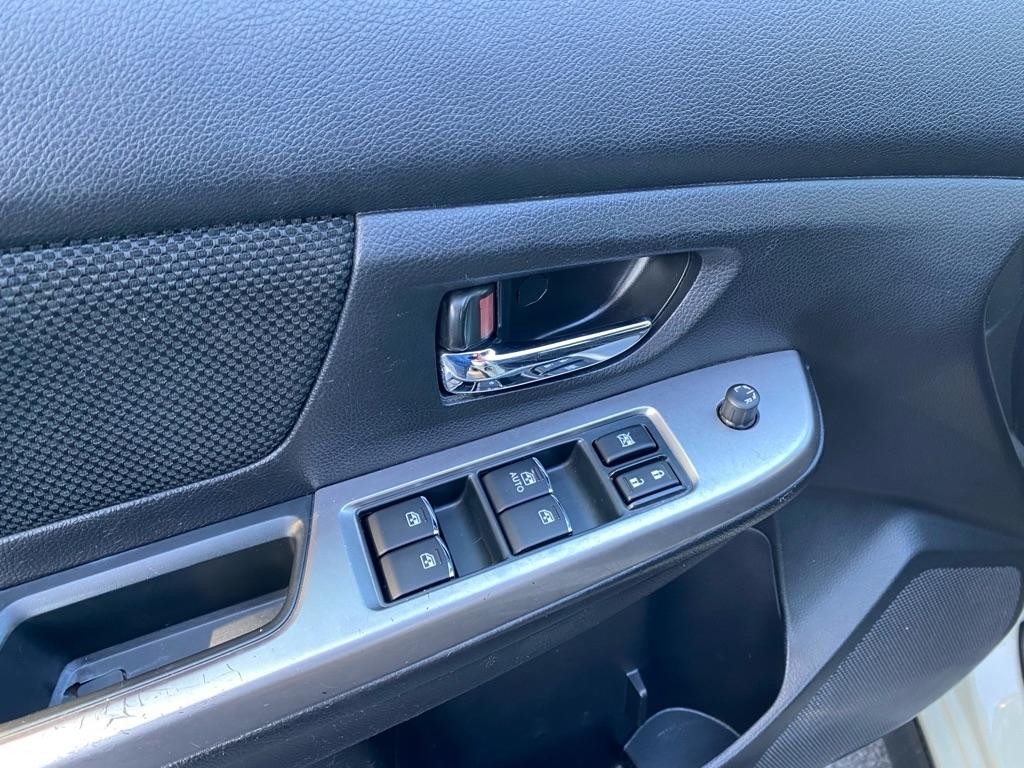 Subaru Crosstrek  2016