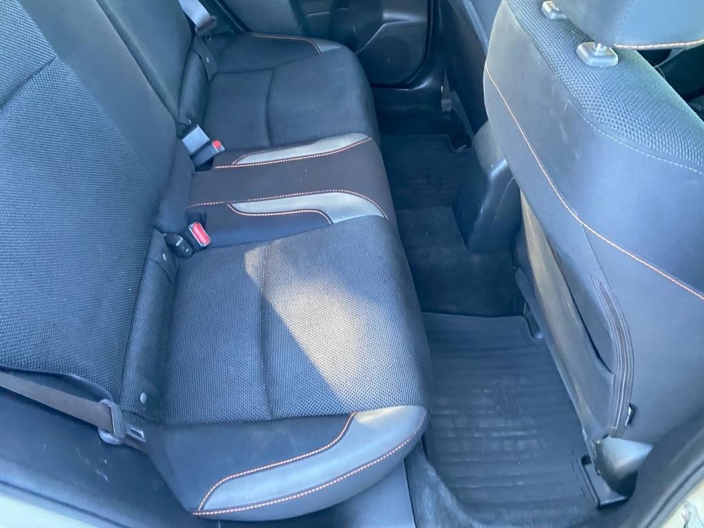 Subaru Crosstrek  2016