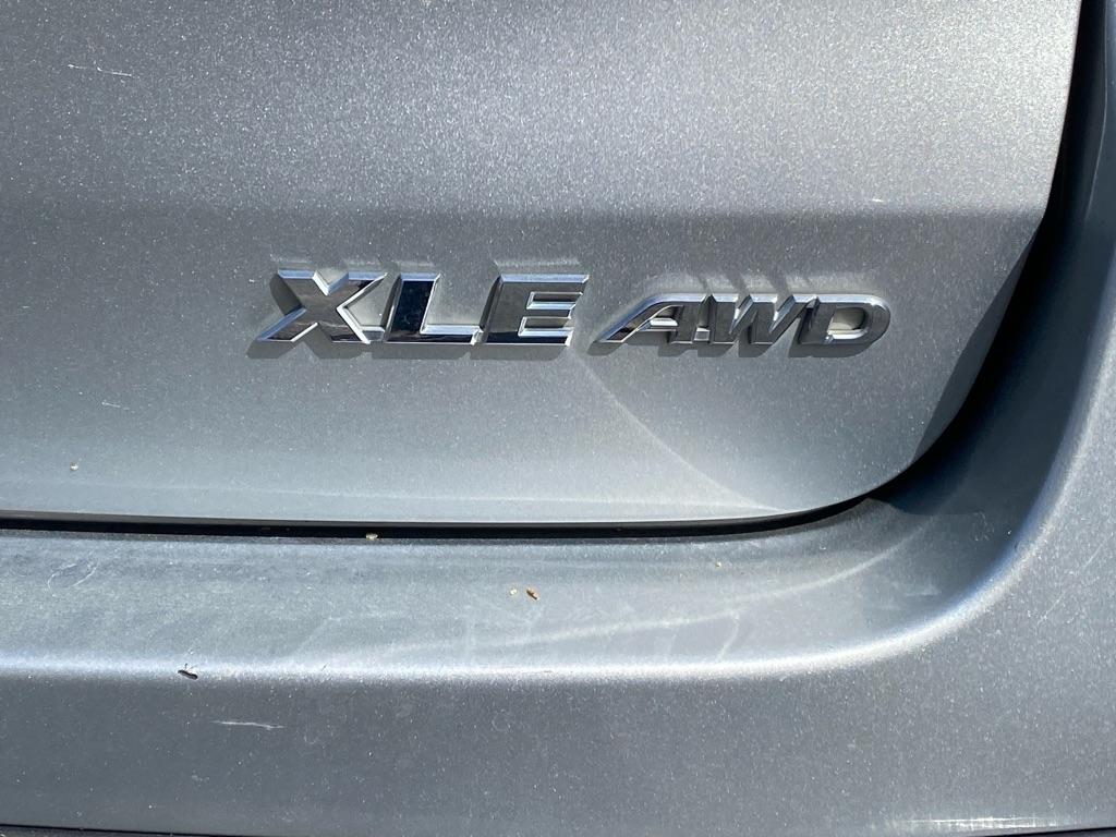 Toyota Highlander XLE AWD V6 2019