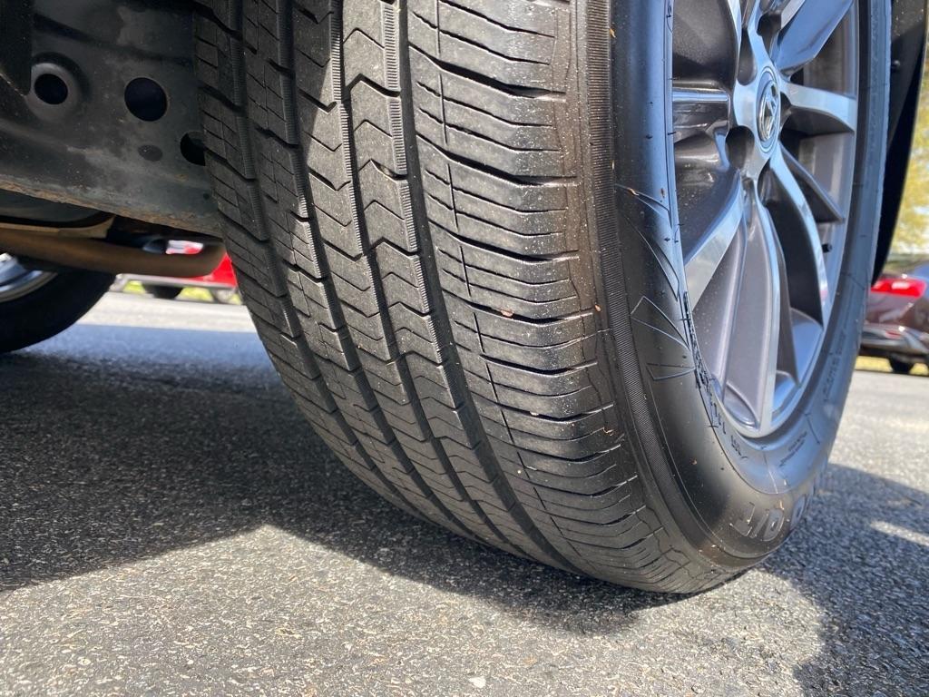 Toyota Highlander XLE AWD V6 2019