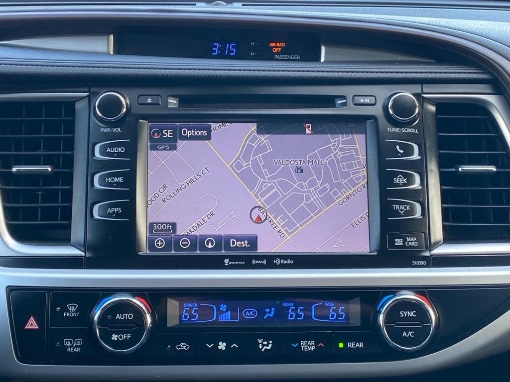 Toyota Highlander XLE AWD V6 2019