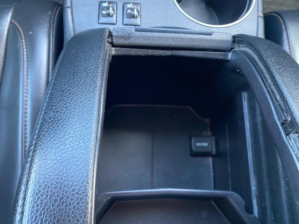 Toyota Highlander XLE AWD V6 2019