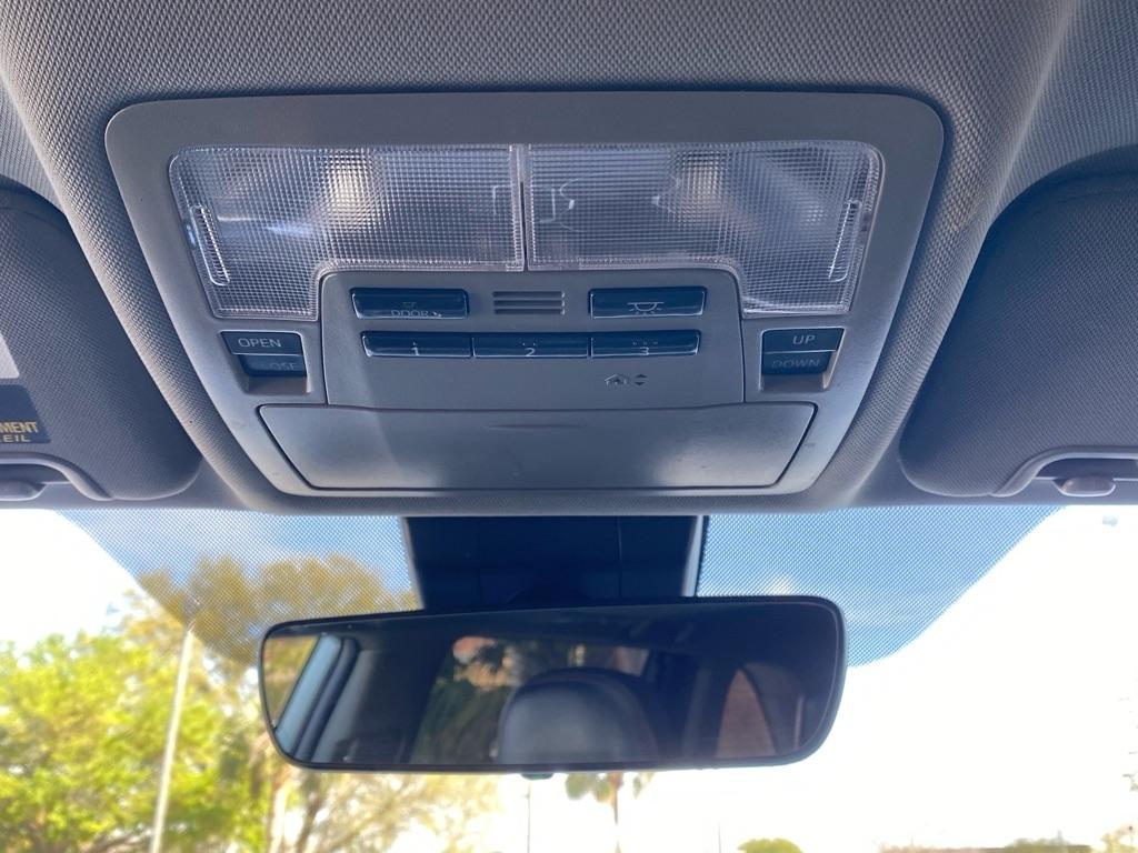 Toyota Highlander XLE AWD V6 2019