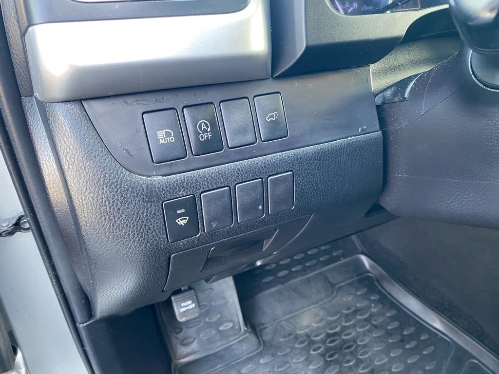 Toyota Highlander XLE AWD V6 2019