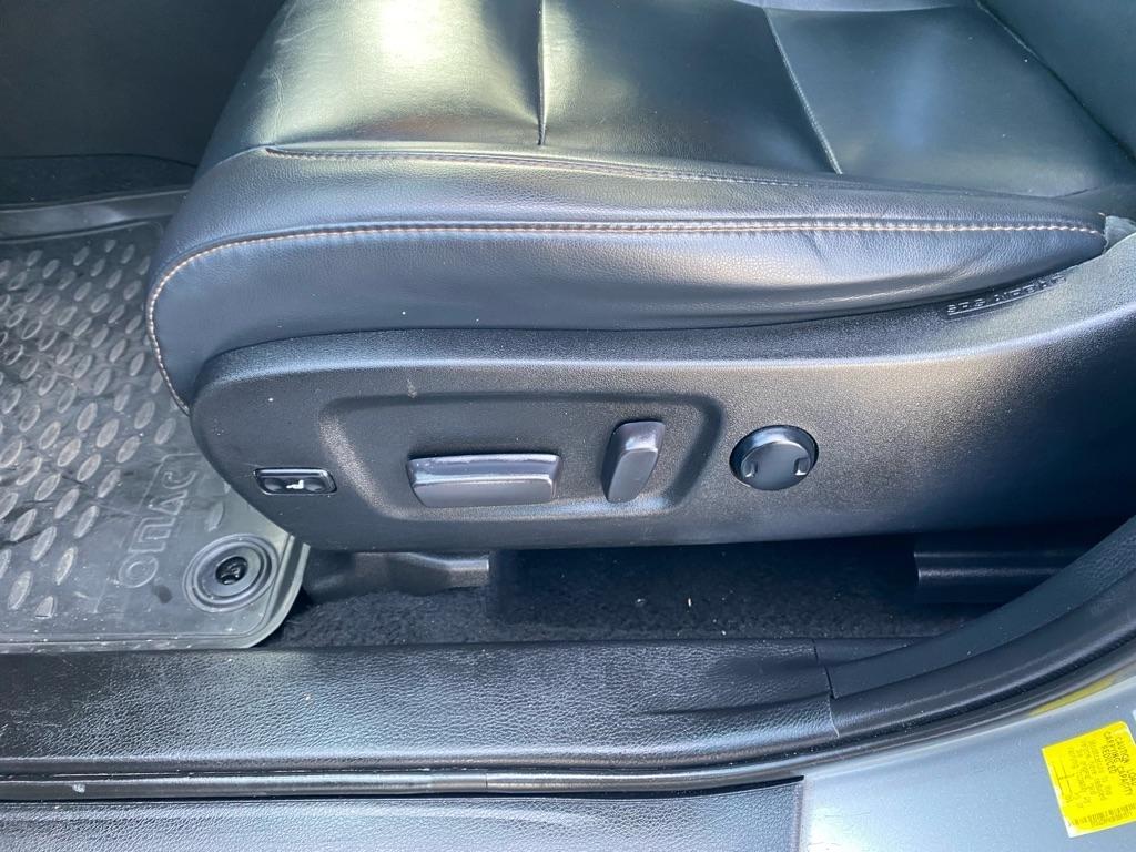 Toyota Highlander XLE AWD V6 2019