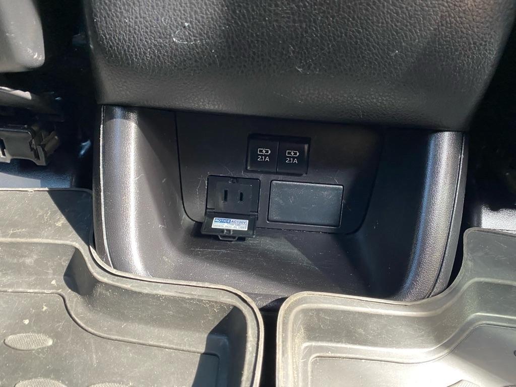 Toyota Highlander XLE AWD V6 2019