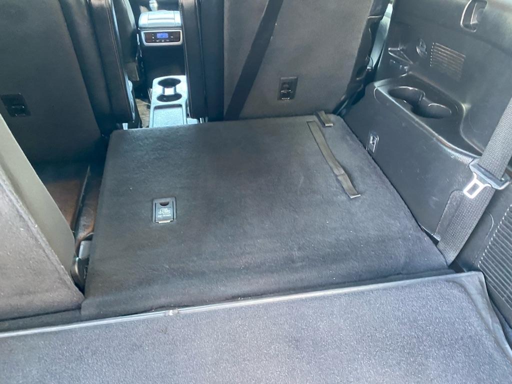 Toyota Highlander XLE AWD V6 2019