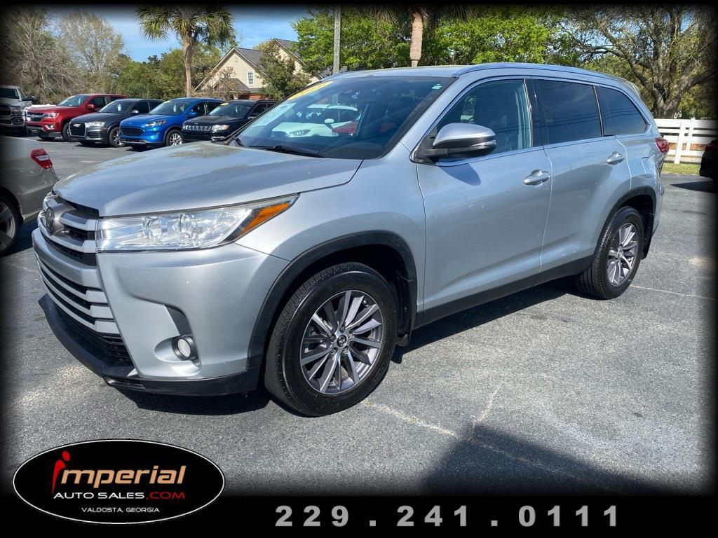 Toyota Highlander XLE AWD V6 2019