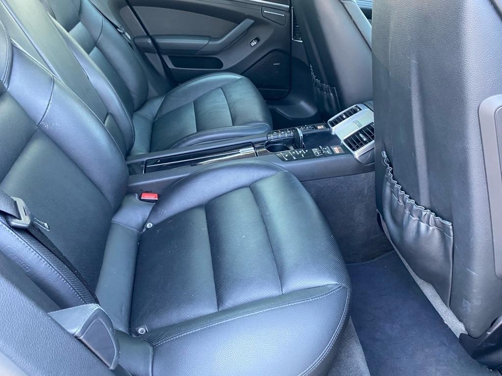 Porsche Panamera  2016