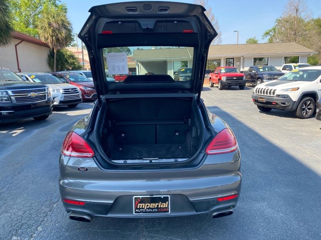 Porsche Panamera  2016