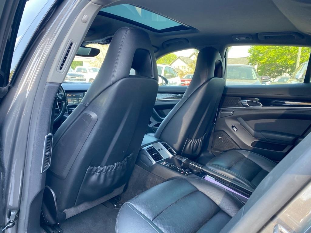 Porsche Panamera  2016
