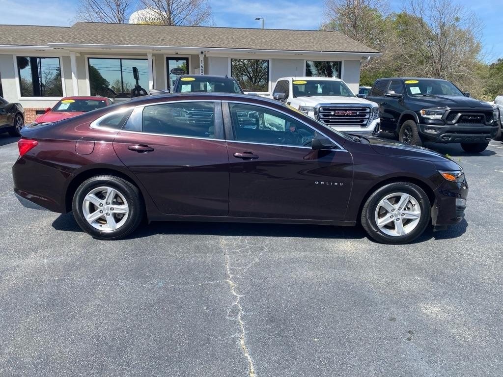 Chevrolet Malibu  2020