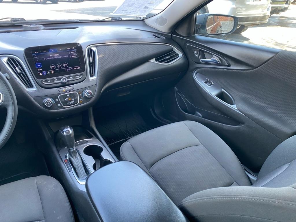 Chevrolet Malibu  2020