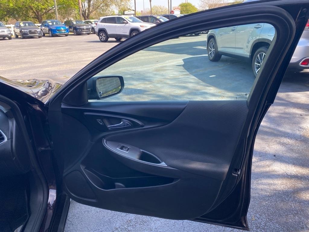 Chevrolet Malibu  2020