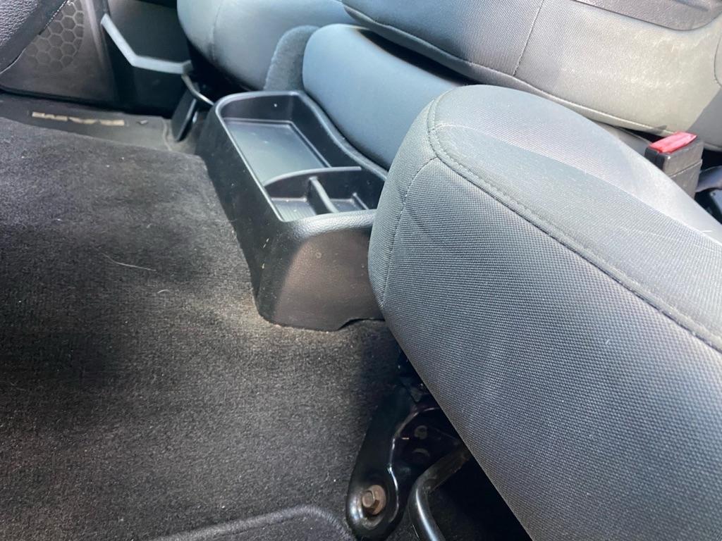 RAM 1500 SLT Crew Cab 2WD SWB 2017