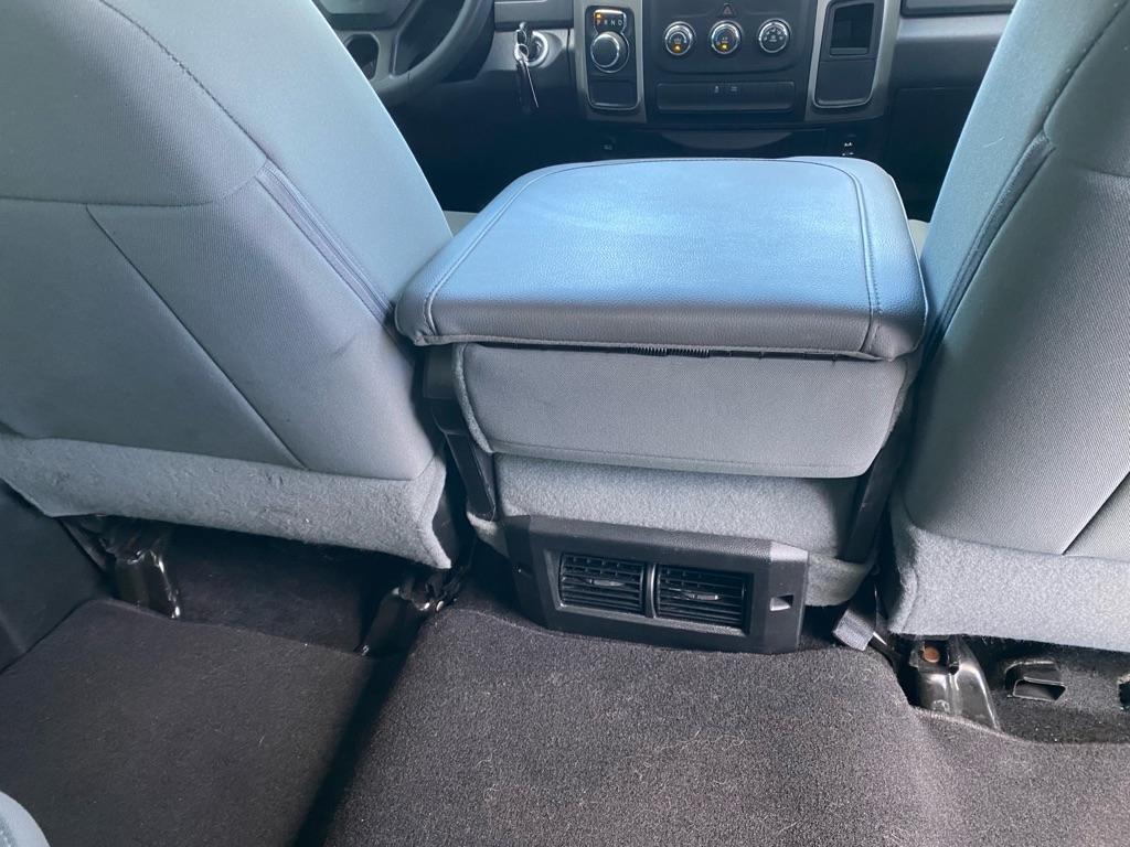 RAM 1500 SLT Crew Cab 2WD SWB 2017