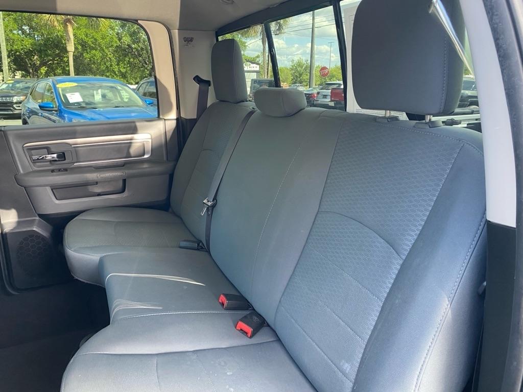 RAM 1500 SLT Crew Cab 2WD SWB 2017