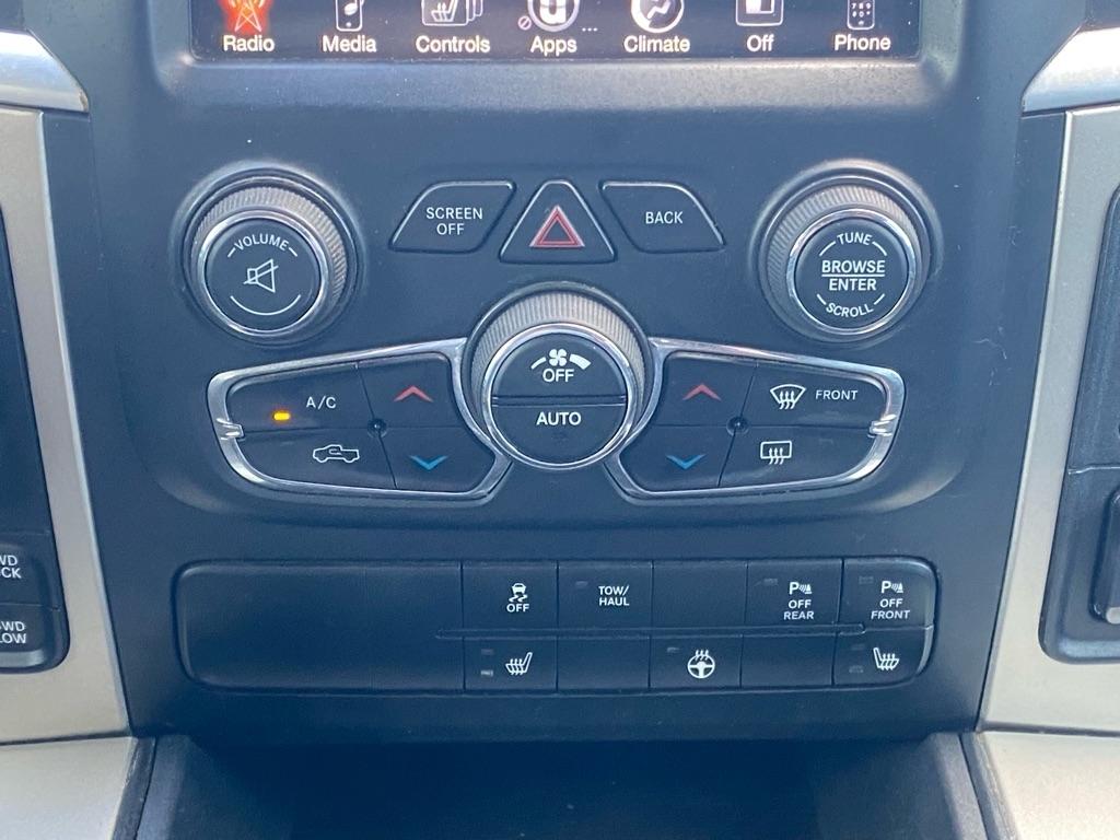 RAM 1500 Big Horn Crew Cab 4WD SWB 2017