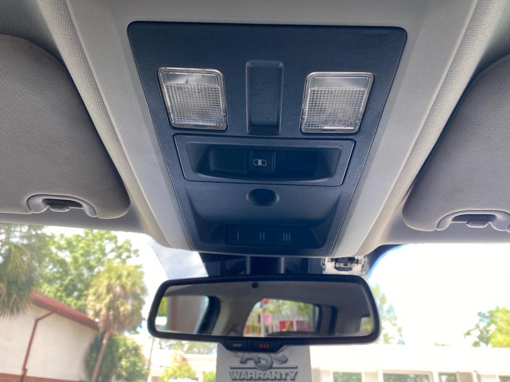 RAM 1500 Big Horn Crew Cab 4WD SWB 2017