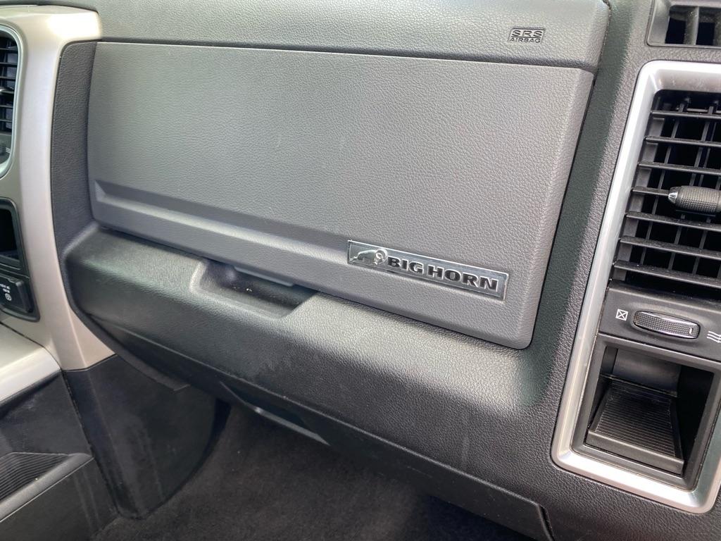 RAM 1500 Big Horn Crew Cab 4WD SWB 2017